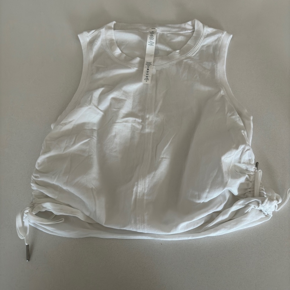 Lululemon size small white cropped tank cinched